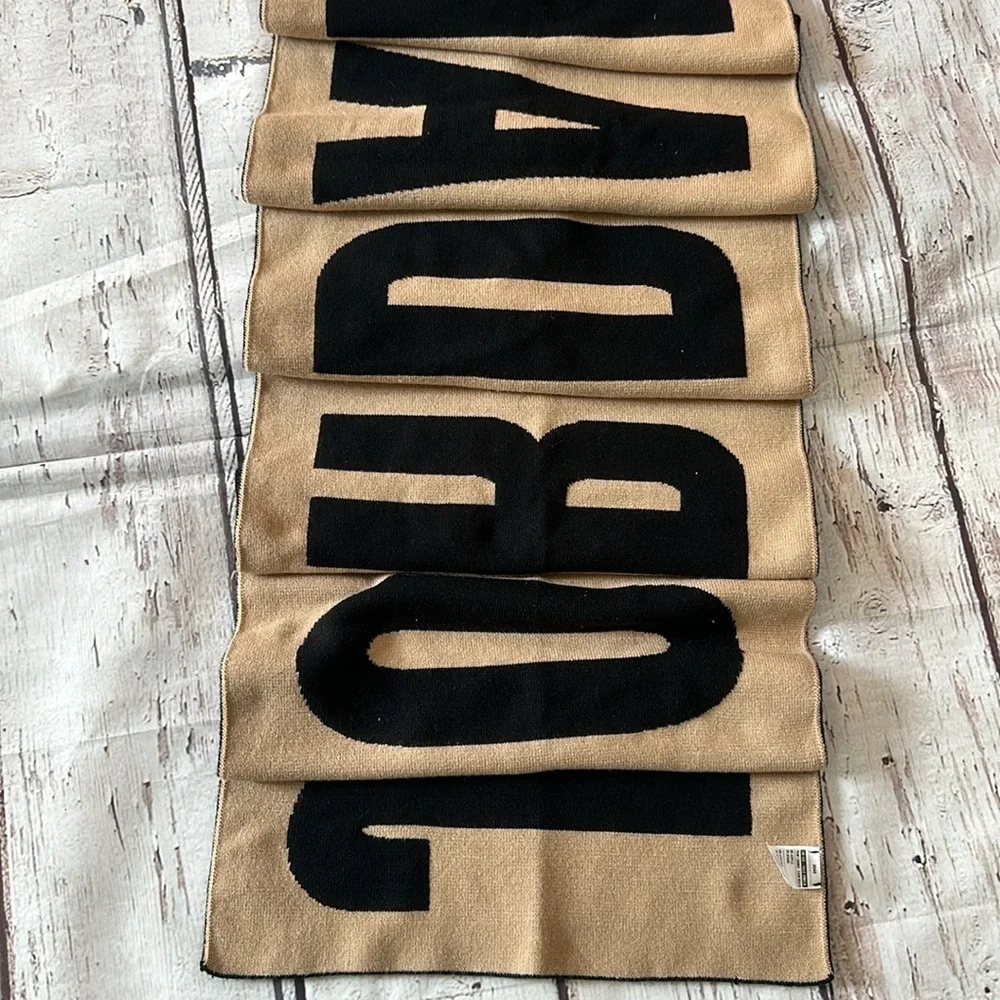 Jordan Knit Fabric Scarf